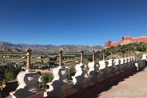 日喀則景點(diǎn)白居寺