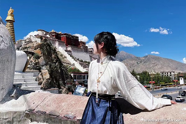女生去西藏旅游都需要準備什么